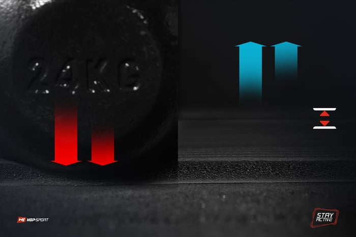 Primo piano sulla struttura del tappetino NBR 1,5 cm con fori del marchio Hop-sport