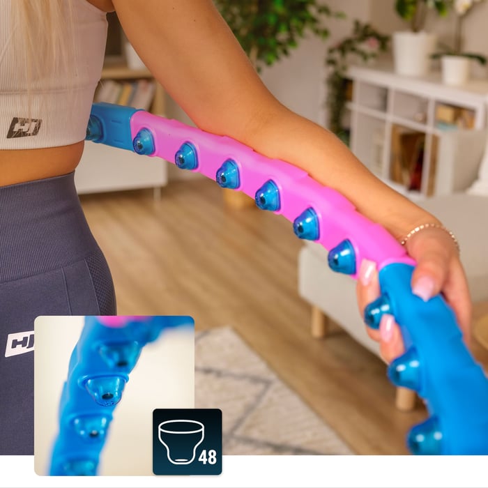 Primo piano delle sfere magnetiche nell'hula-hoop HS-048HH del marchio Hop-sport