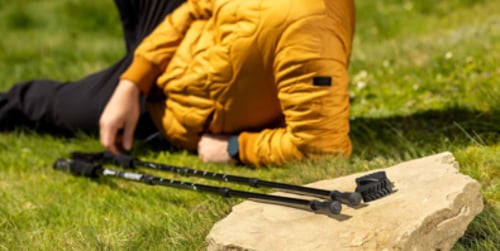 Quali bastoncini da trekking scegliere in base al tuo tipo di escursione