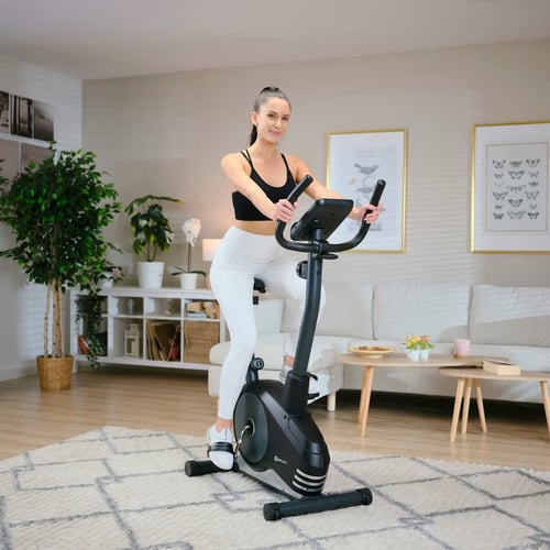 Allenarsi con la cyclette - trasforma il tuo salotto nella tua palestra personale