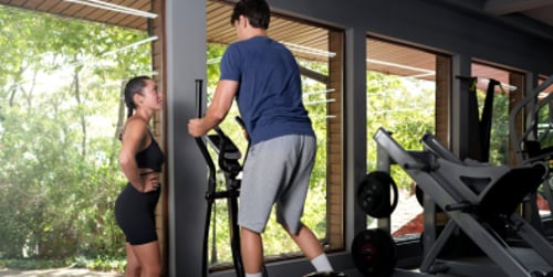 Meglio la cyclette o il tapis roulant per la palestra in casa - pro e contro