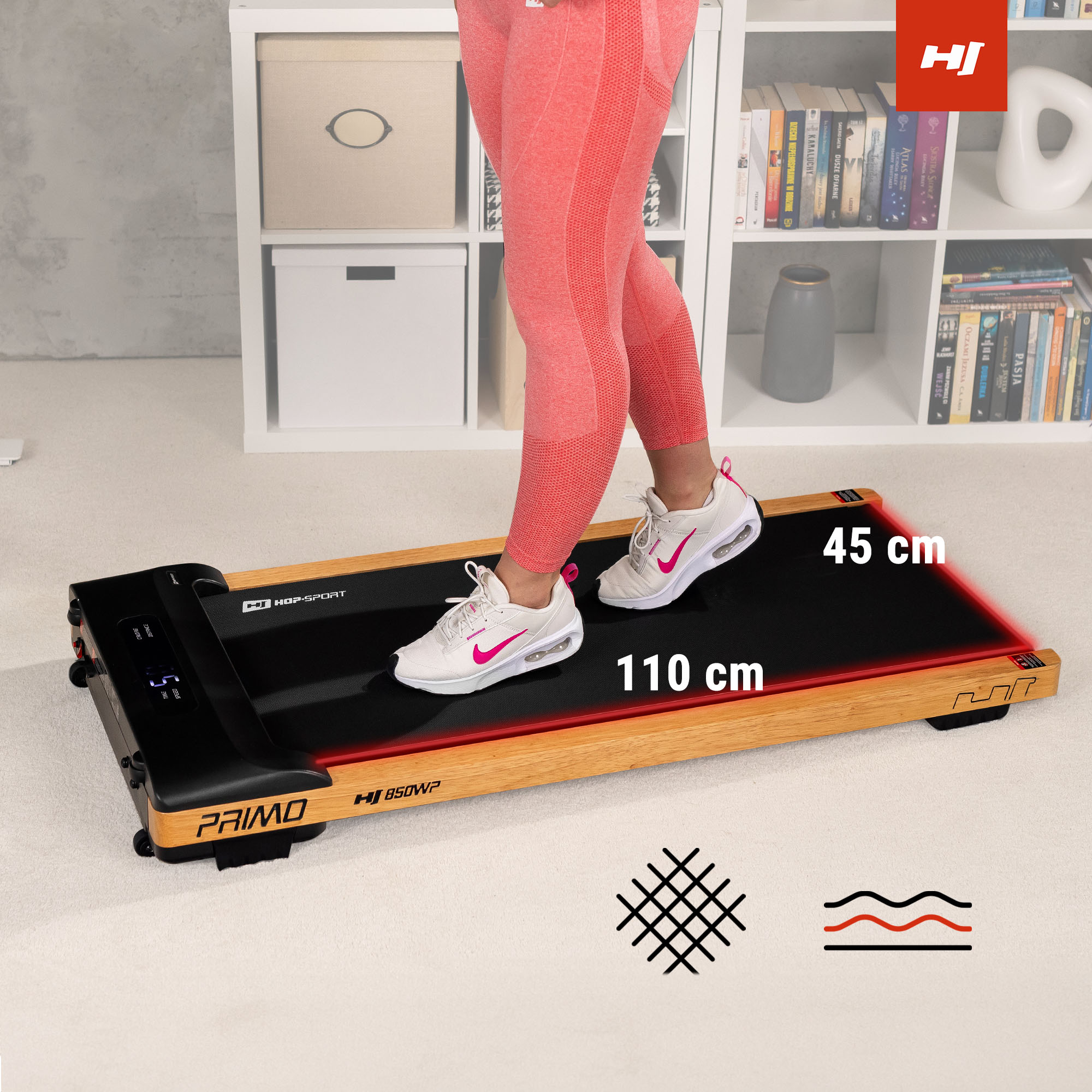 Il nastro da corsa nel tapis roulant HS Primo con dimensioni di 45x110 cm offre uno spazio ottimale per l'esercizio