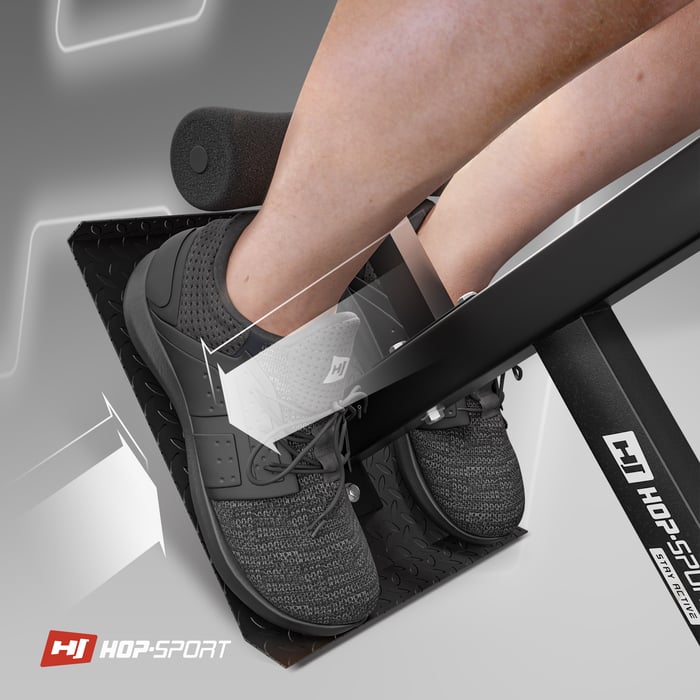 Supporto antiscivolo per i piedi nella panca romana del marchio Hop-Sport