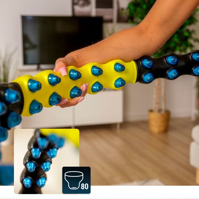 Primo piano delle sfere magnetiche nell'hula-hoop HS-080HH del marchio Hop-sport