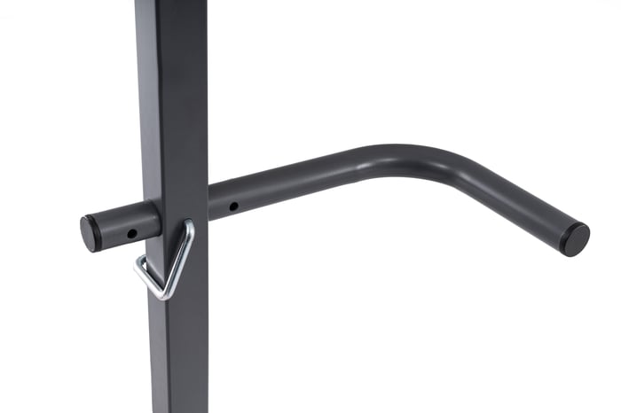 Primo piano delle maniglie regolabili per flessioni nelle maniglie di allenamento HS-1015K del marchio Hop-Sport